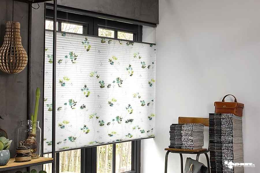 installation store duette shade luxaflex motif entreprise decorateur interieur moret
